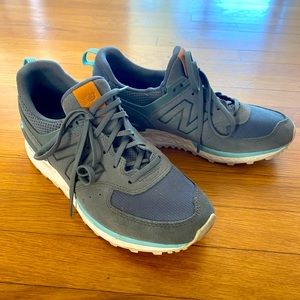New Balance 574 Grey Sneakers W 7.5
